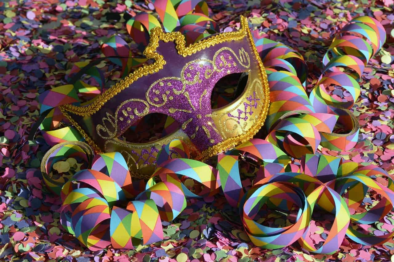 Auto und Alkohol sind auch im Karneval keine gute Kombination!